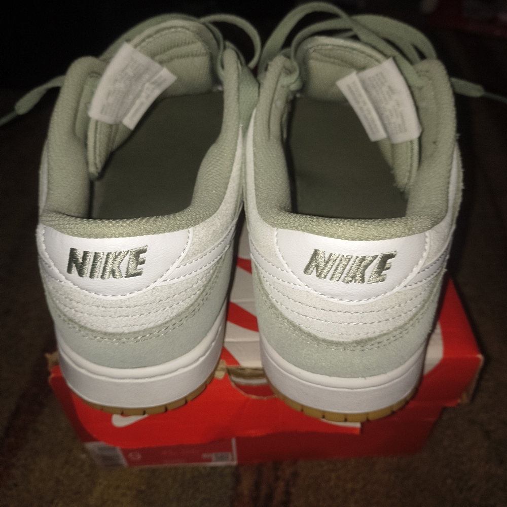 NIB Nike dunk - Picture 3 of 4